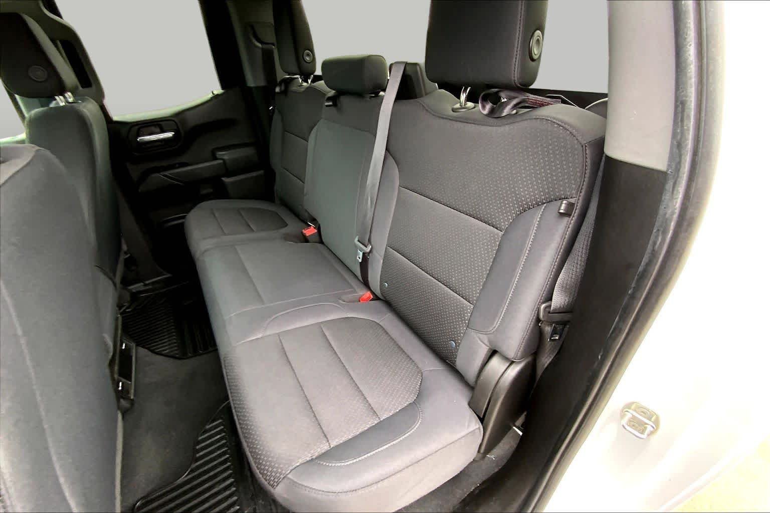 Used 2019 SUMMIT WHITE Chevrolet Custom Trail Boss image 17