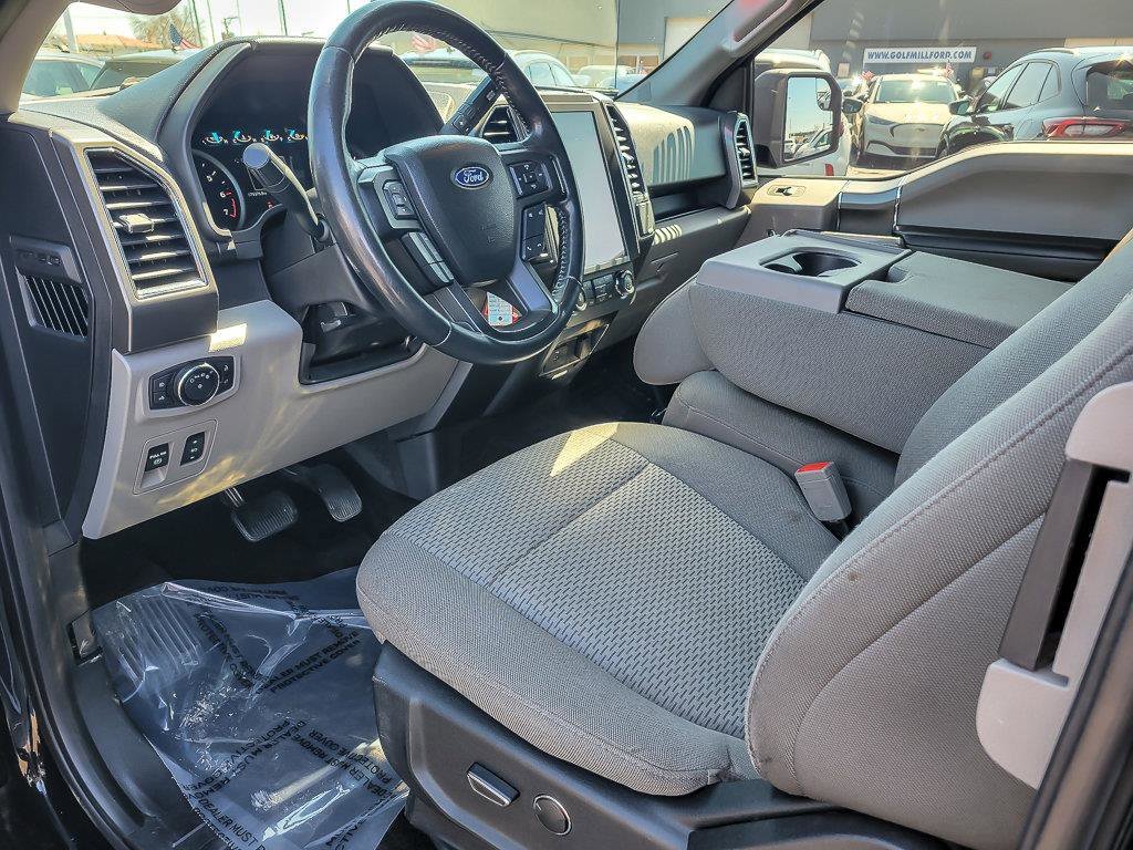 Used 2018 Shadow Black Ford XLT image 14
