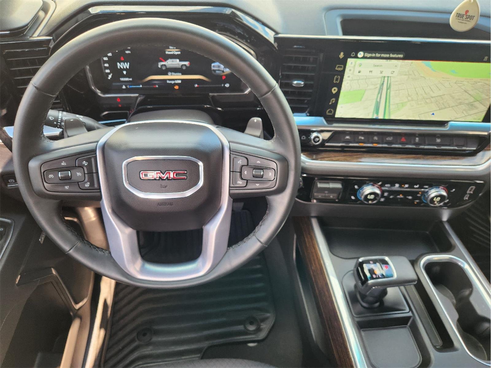 Used 2026 Onyx Black GMC Elevation image 28