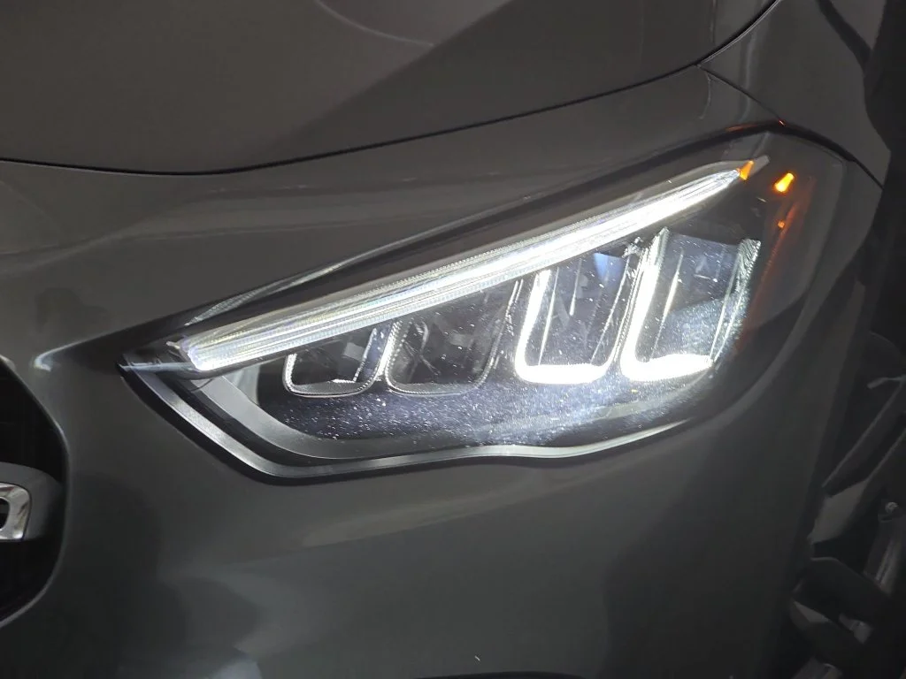 Used 2025  Mercedes-Benz GLA 250 image 31
