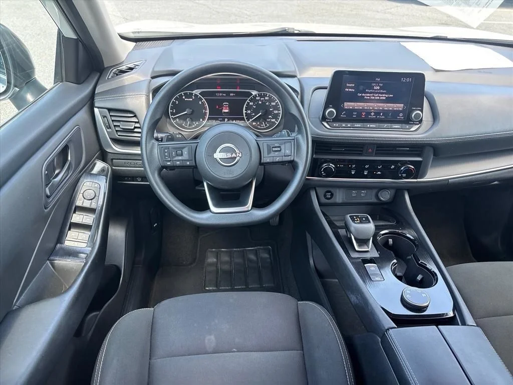 Used 2024 White Nissan S image 3