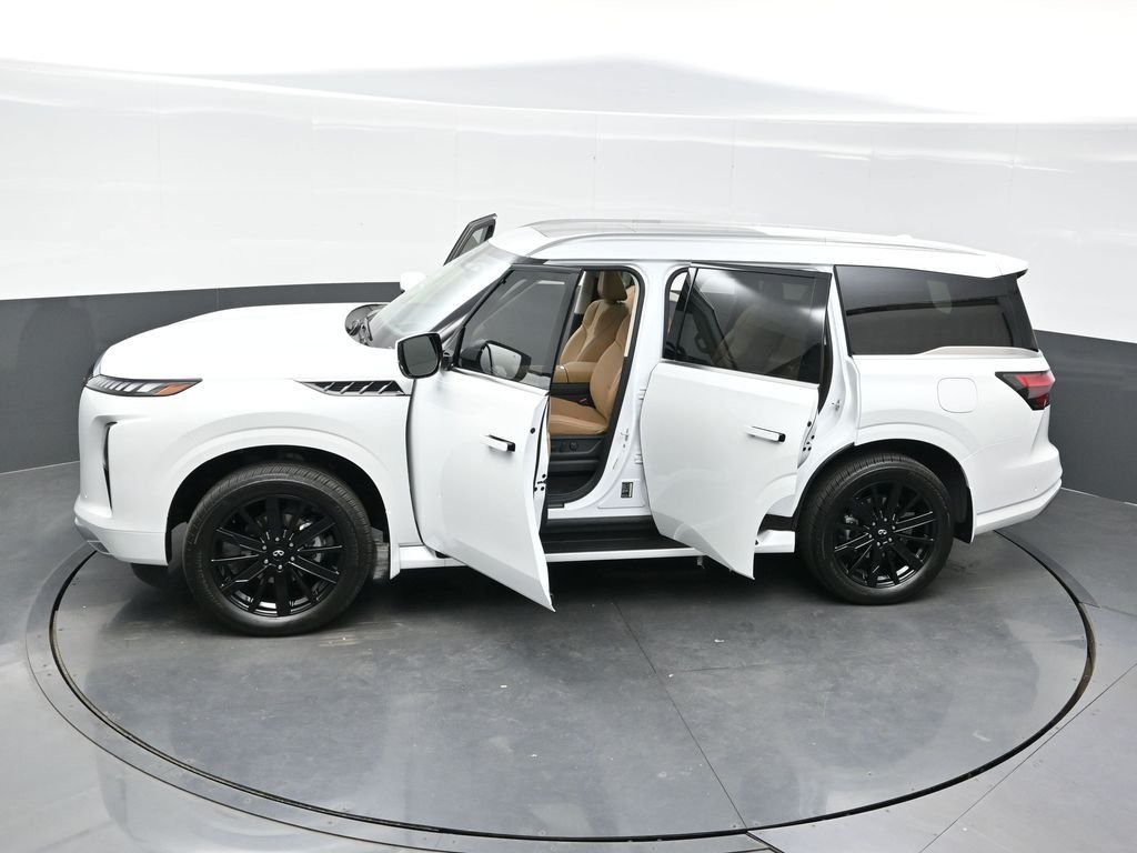 New 2026 RADIANT WHITE INFINITI Luxe 4WD image 49