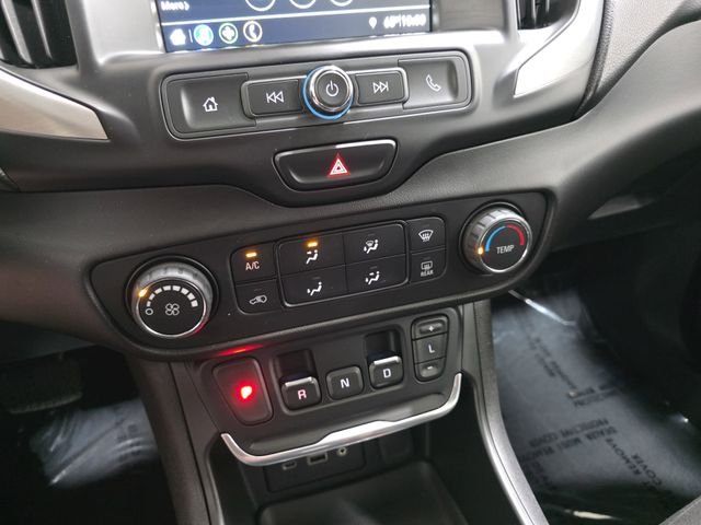 Used 2019 Red GMC SLE image 24
