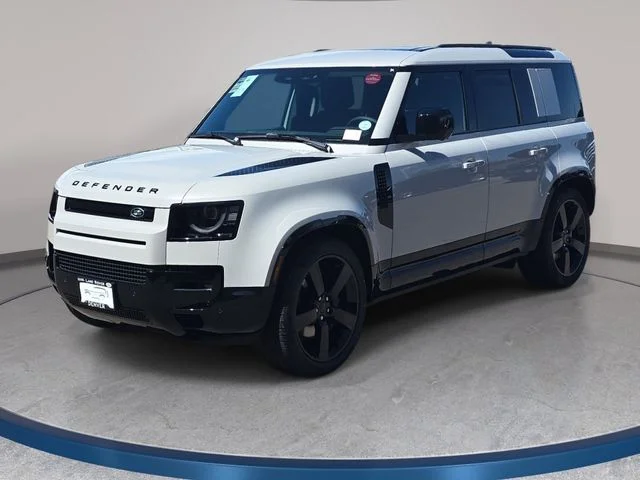 2026 Land Rover Defender 110 X-Dynamic SE P400's photo