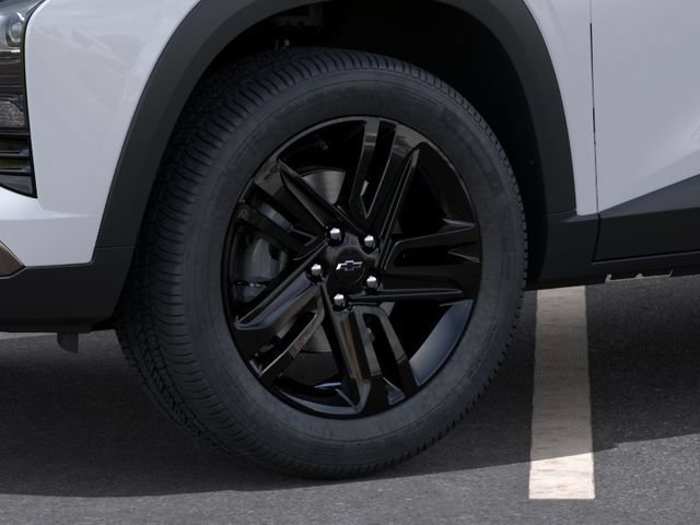 New 2026 Summit White Chevrolet ACTIV image 9