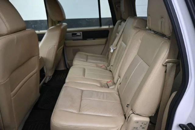 Used 2017 White Ford XLT image 19