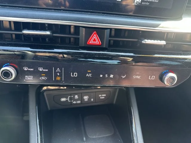 Used 2025 Gray Kia GT-Line image 19