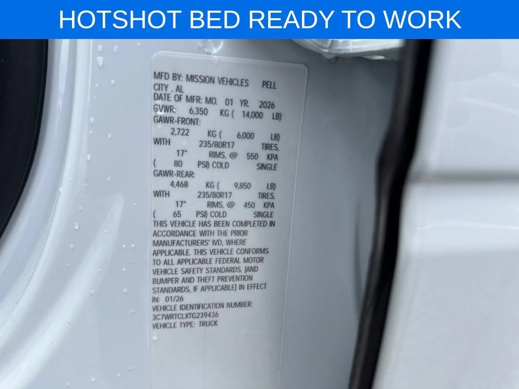 New 2026 Bright White Clearcoat RAM Tradesman image 30