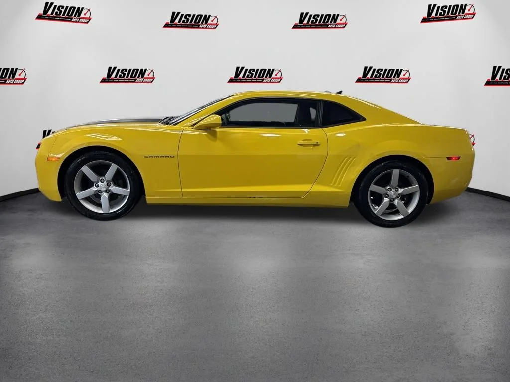 Used 2011 Chevrolet Camaro 2LT with VIN 2G1FC1ED5B9170312 for sale in Victor, NY