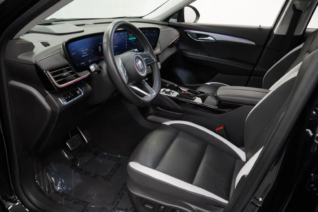 2025 Buick Envision Sport Touring - Photo 30