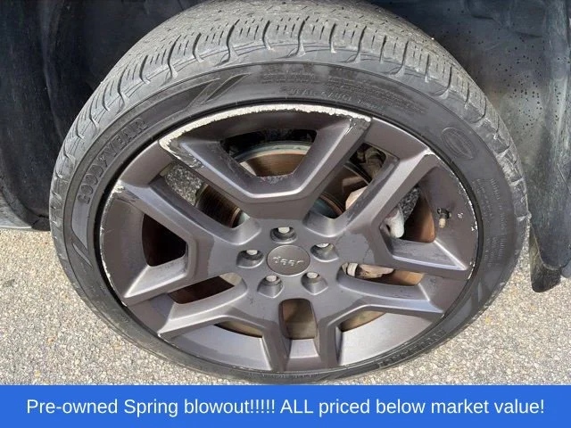 Used 2020 Black Jeep Limited image 10