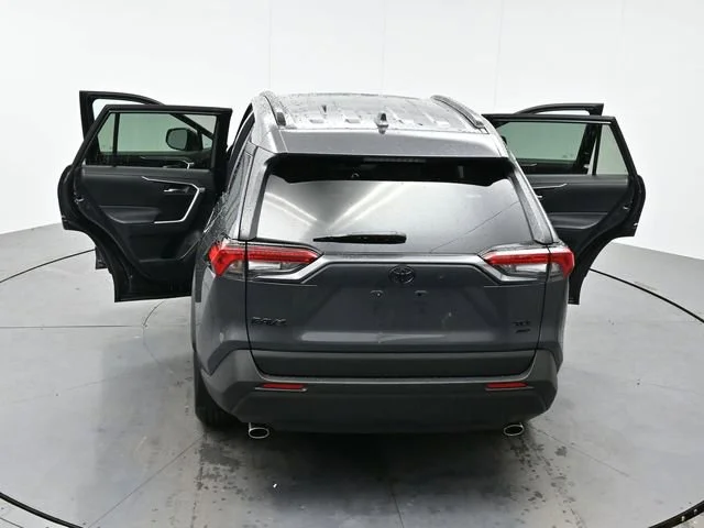 Used 2022 Magnetic Gray Met Toyota XLE image 44