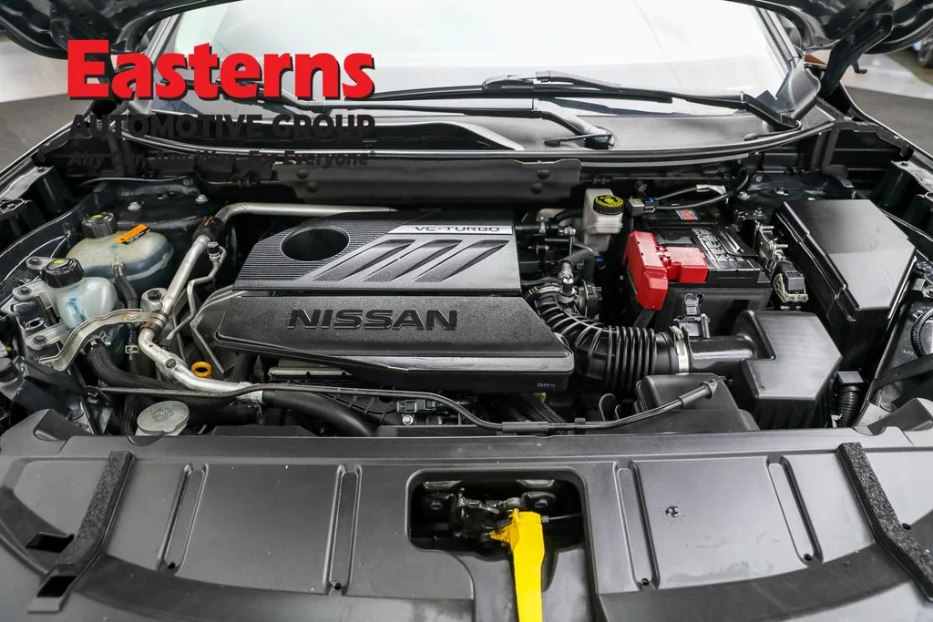 Used 2023 Black Nissan S image 7