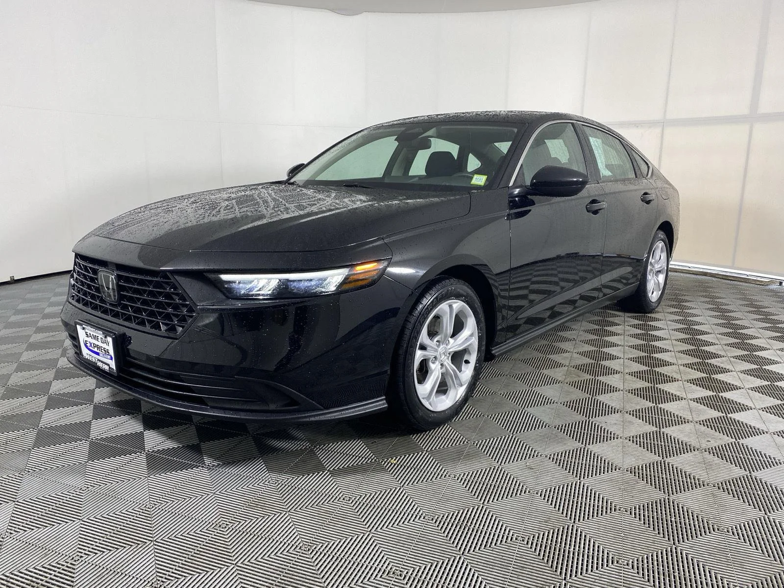 Used 2024 Crystal Black Pearl Honda LX image 3