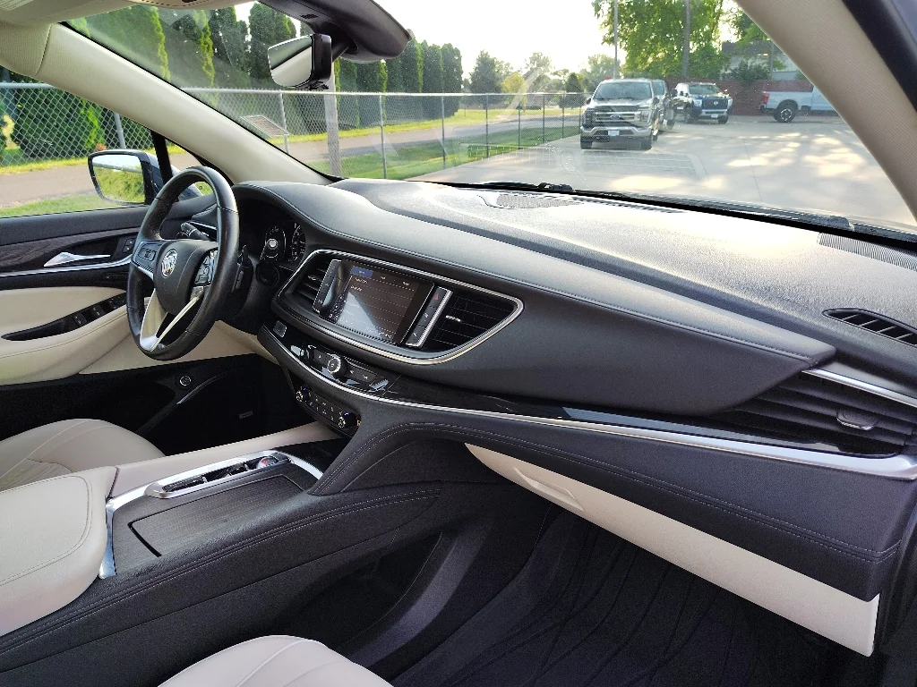 Used 2022 Blue Metallic Buick Avenir image 15