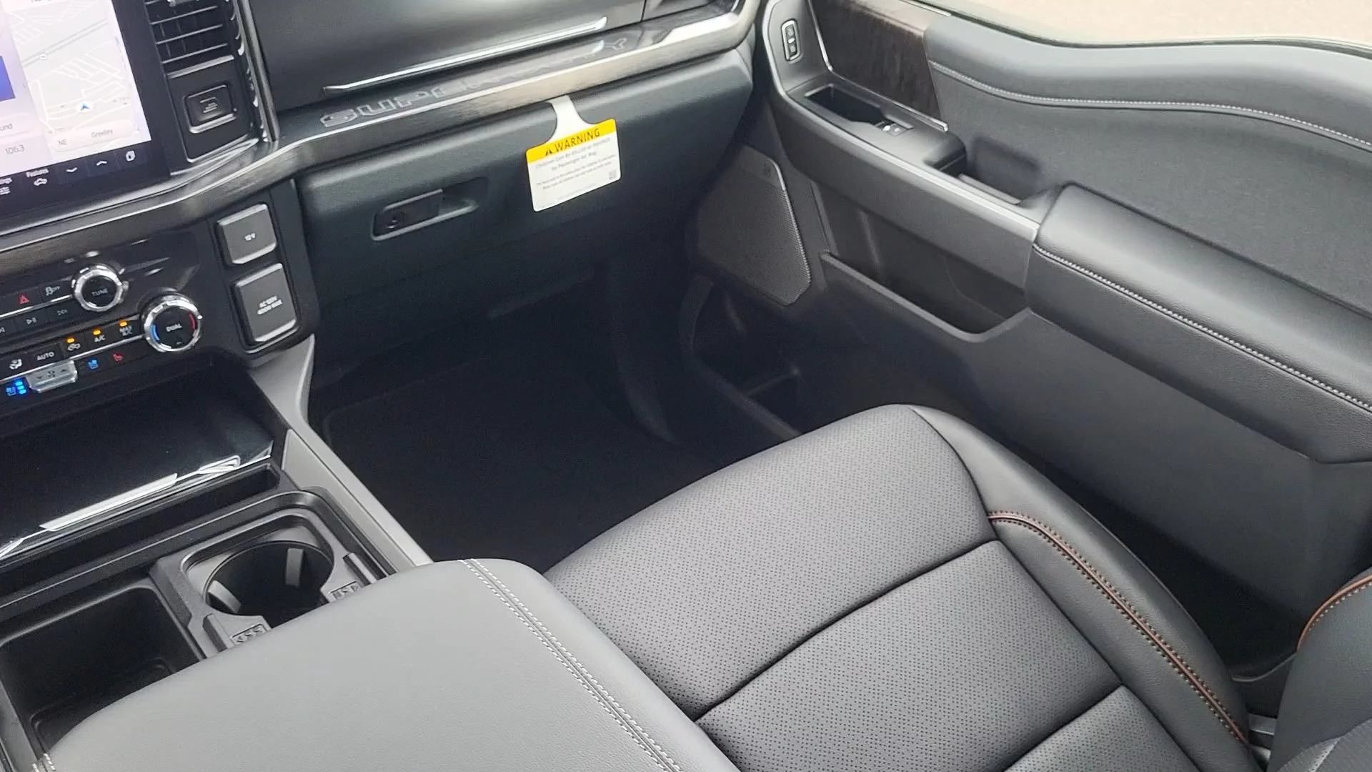New 2026 Avalanche Ford LARIAT image 11