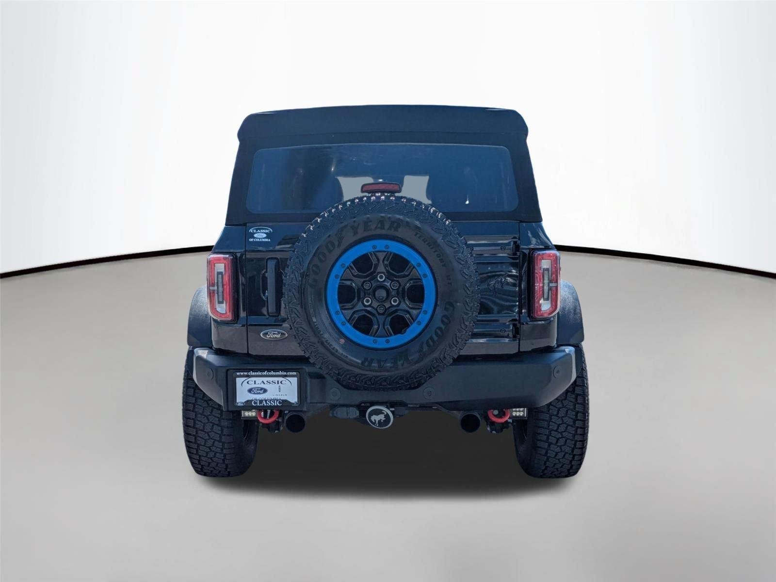 Used 2022 Shadow Black Ford Wildtrak image 6
