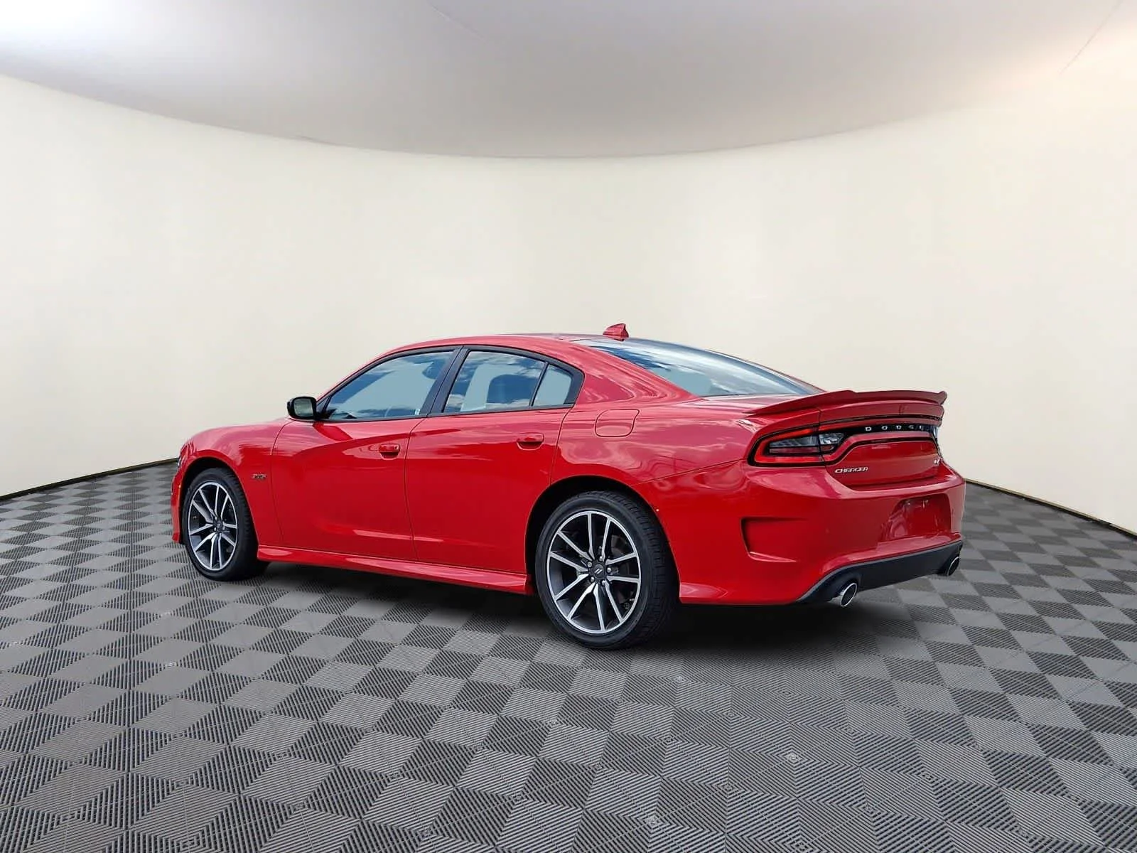 Used 2023 Torred Clearcoat Dodge R/T image 7
