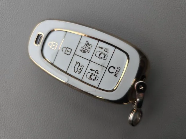 Used 2022 Gray Hyundai Limited image 42