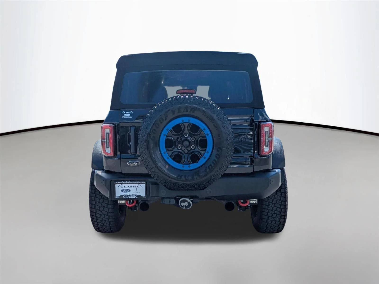 Used 2022 Shadow Black Ford Wildtrak image 6