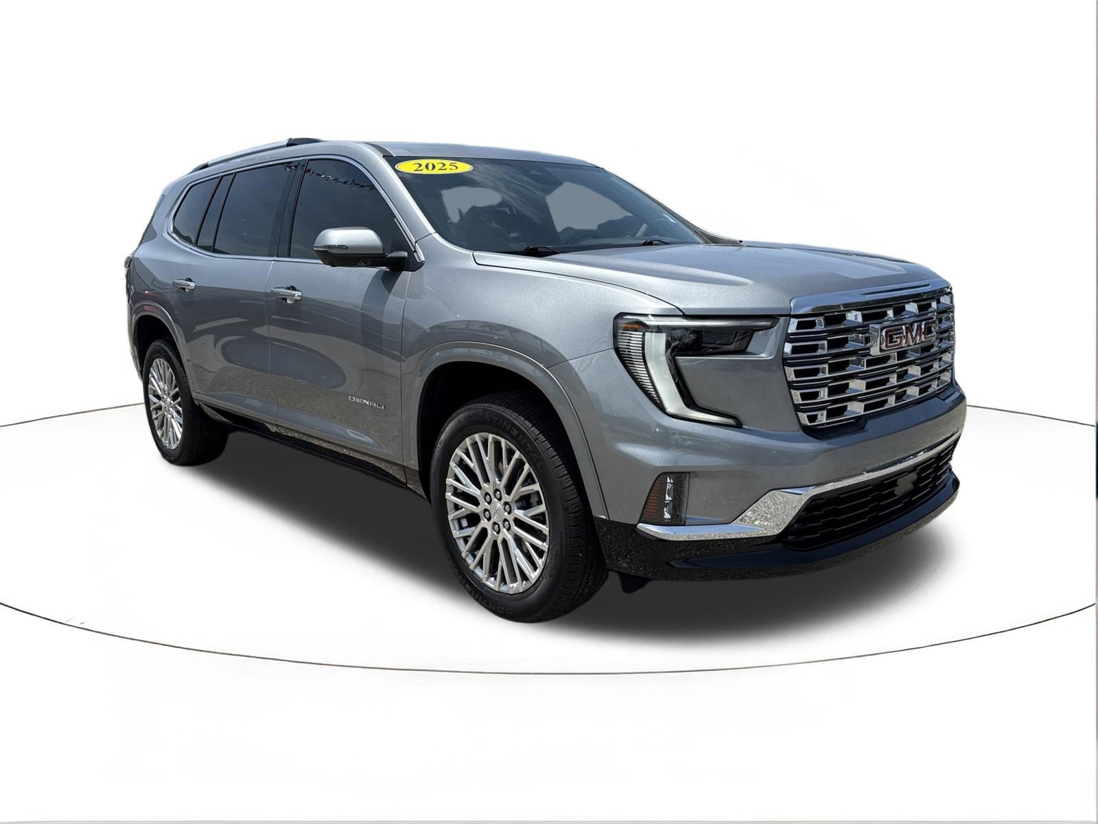 2025 GMC Acadia Denali FWD's photo
