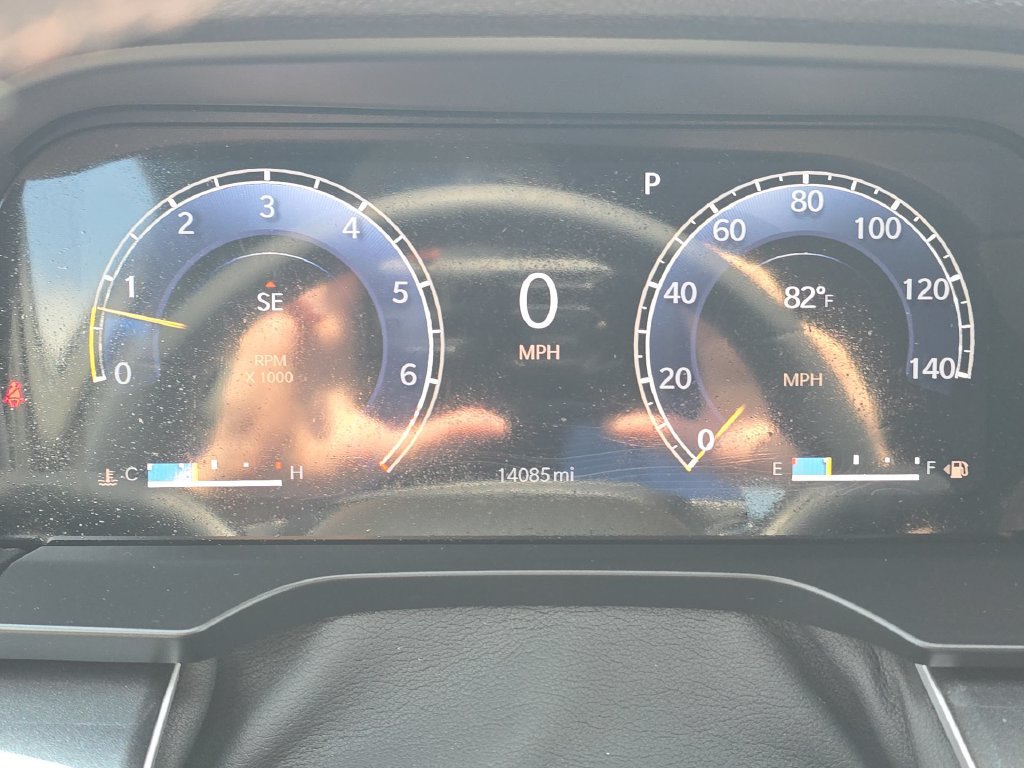 Used 2023 Black Jeep Altitude image 17