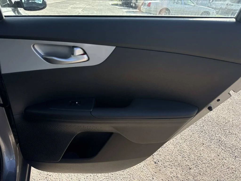 Used 2024 Gray Kia LXS image 17