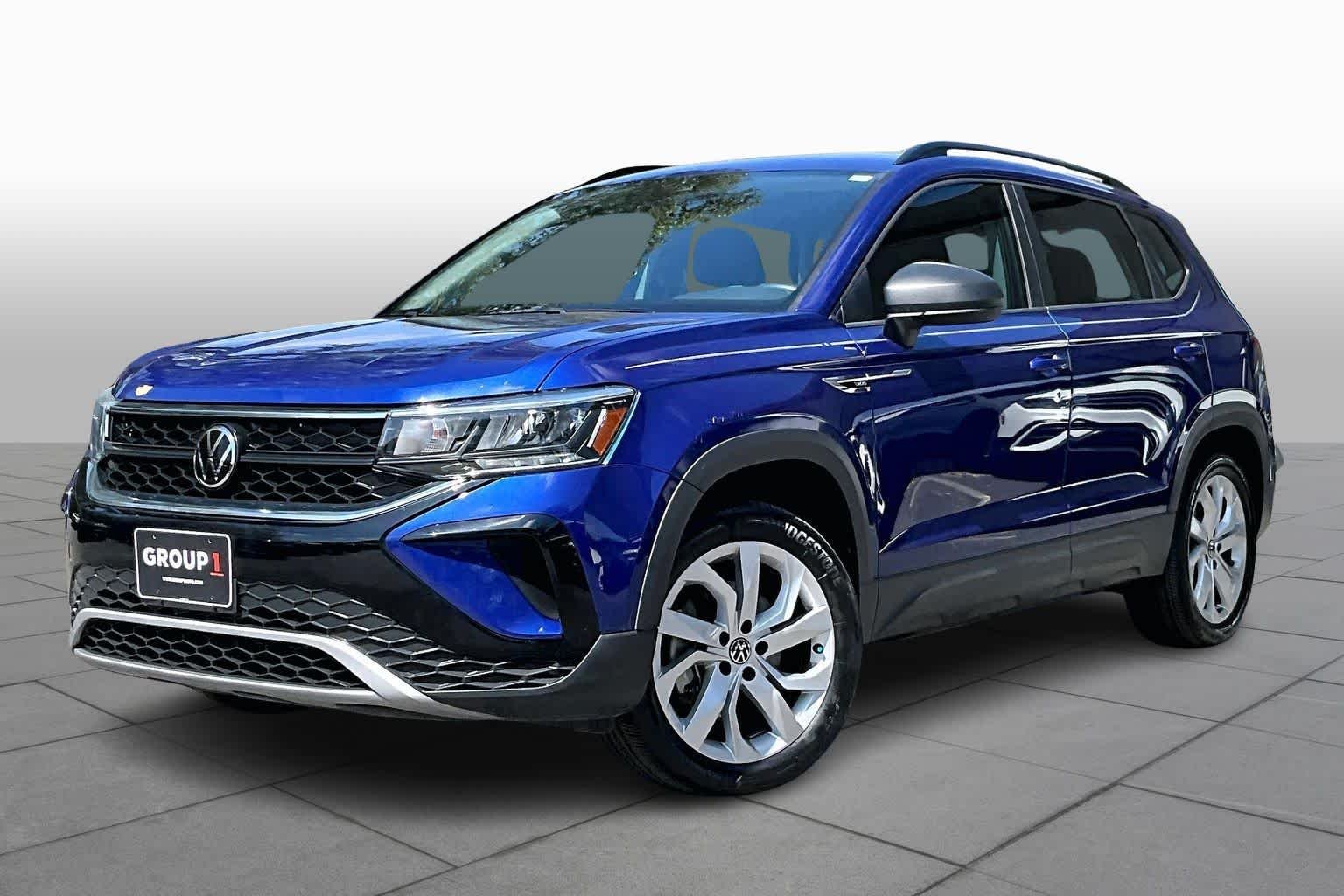 2023 Volkswagen Taos 1.5T S 4Motion's photo