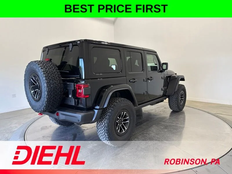 New 2026 Black Clear-Coat Exterior Paint Jeep Rubicon X image 7