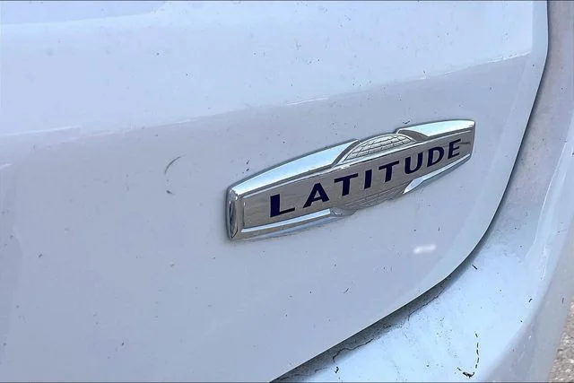 Certified Used 2025 White Jeep Latitude image 33