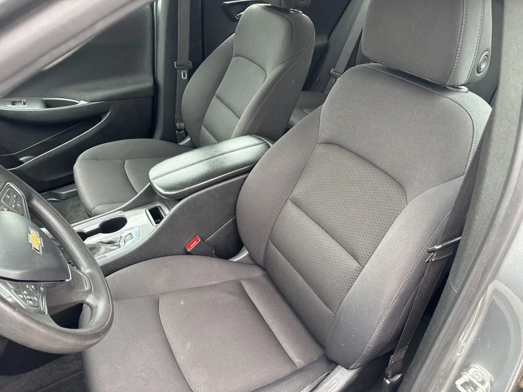 Used 2024 Gray Chevrolet LT image 15