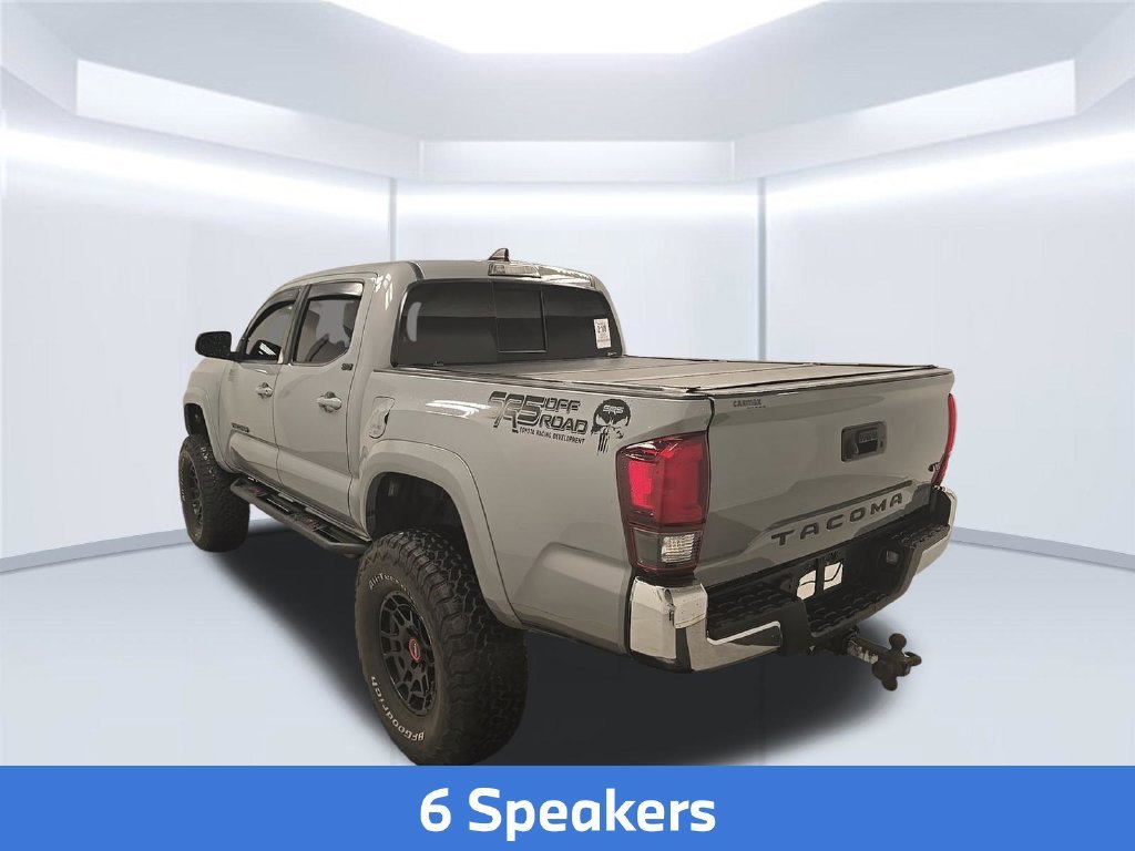 Used 2020 Gray Toyota SR5 image 4