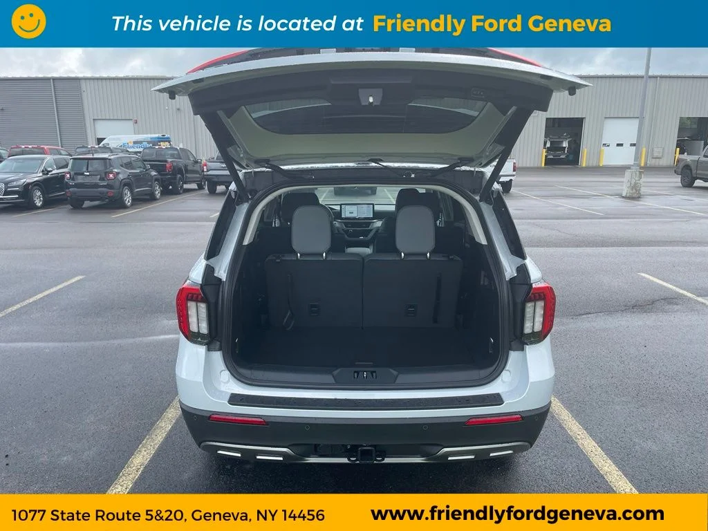 Used 2026 Space White Metallic Ford Active image 10
