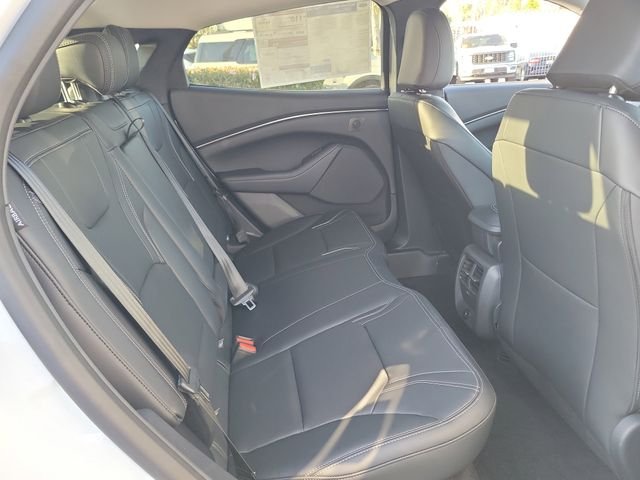 New 2026 Star White Metallic Tri-coat Ford Premium image 19