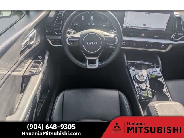 Used 2023 White Kia EX image 16