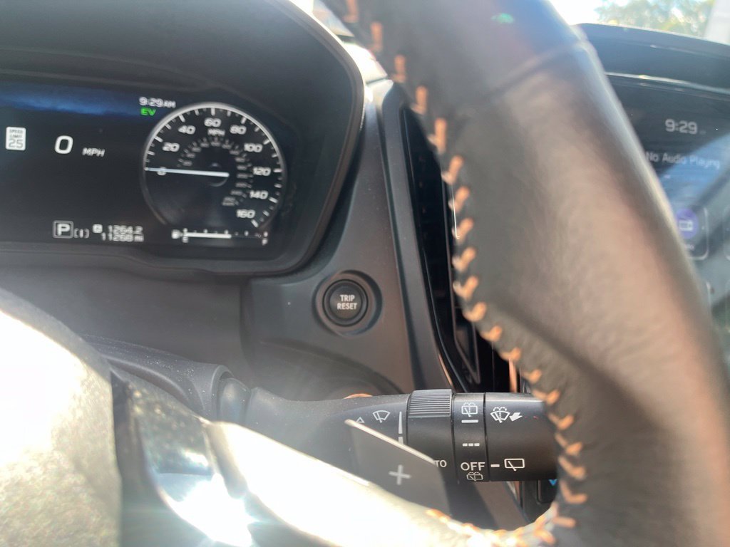 Used 2025 Silver Subaru Touring image 18