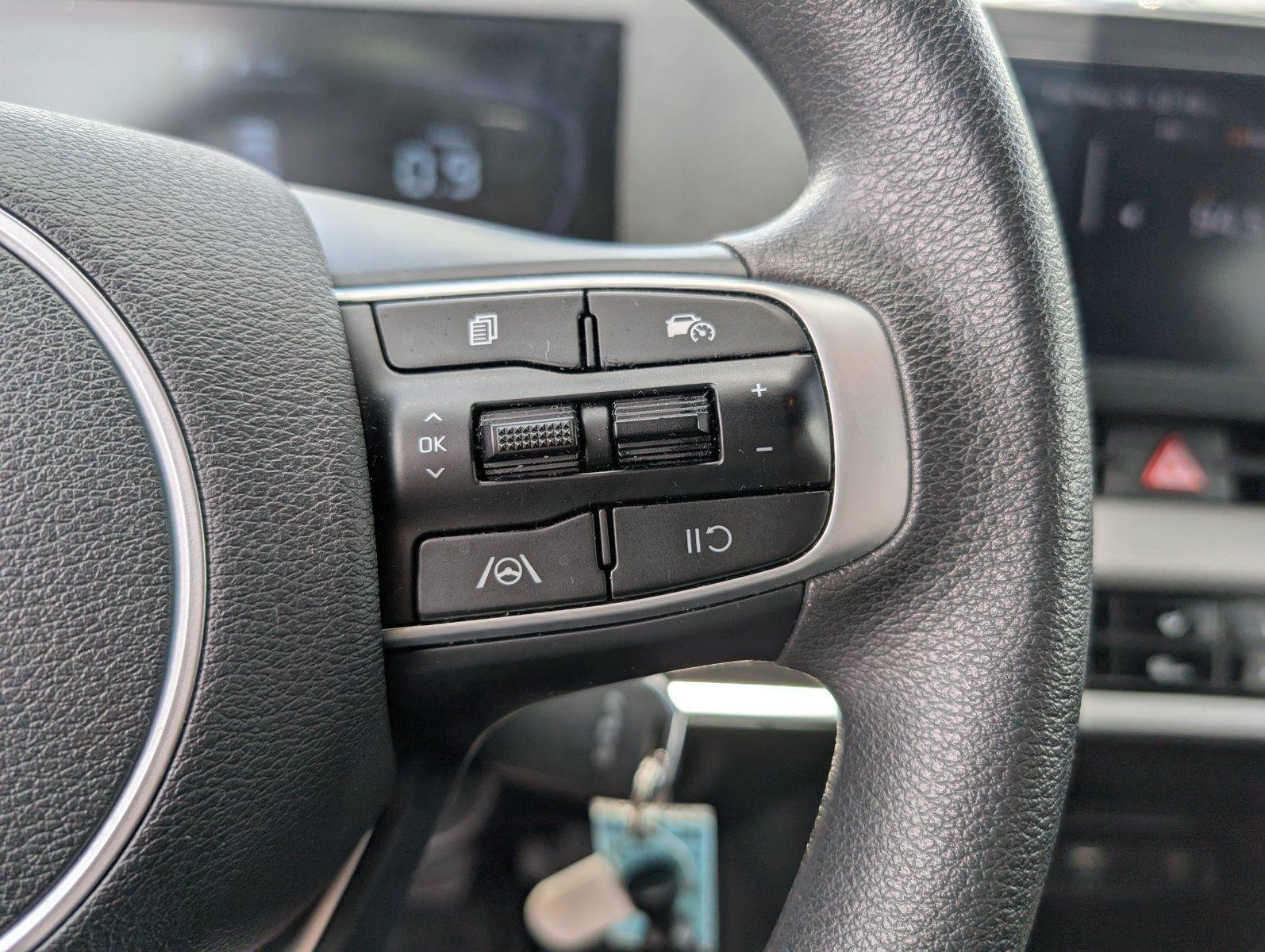 Used 2025 Steel Gray Kia LX image 24