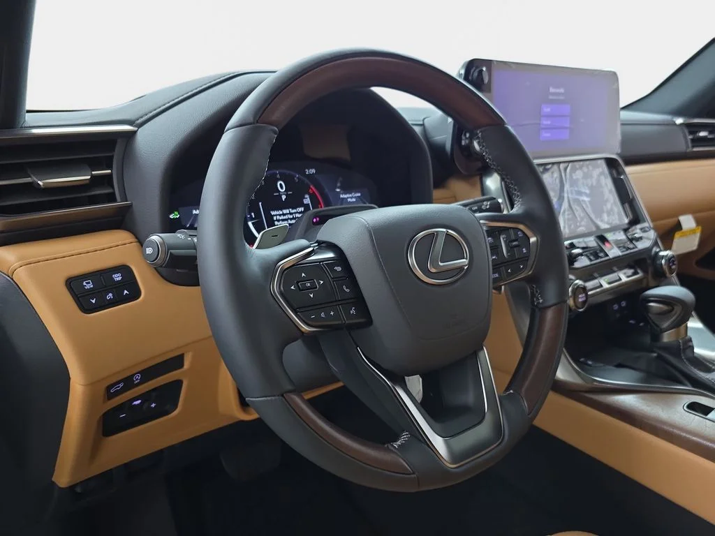 New 2026 Black Lexus 600 Luxury image 16