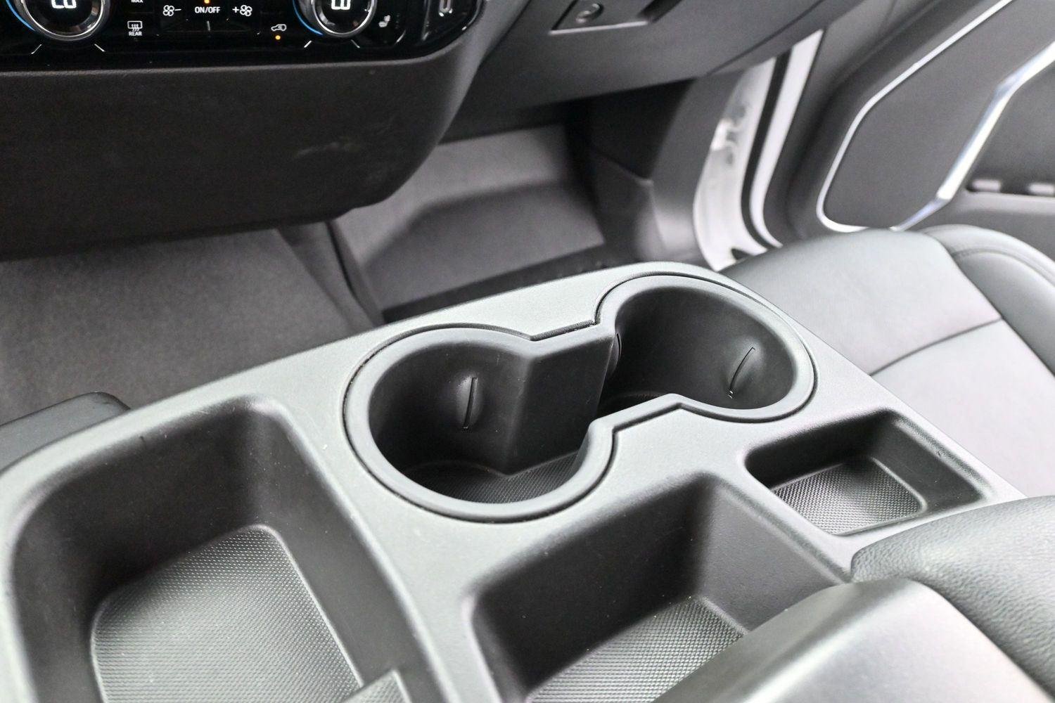 Used 2024 Summit White Chevrolet LTZ image 19