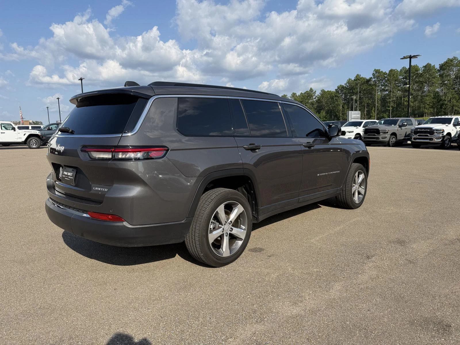 Used 2025 Baltic Gray Metallic Clearcoat Jeep Limited image 6