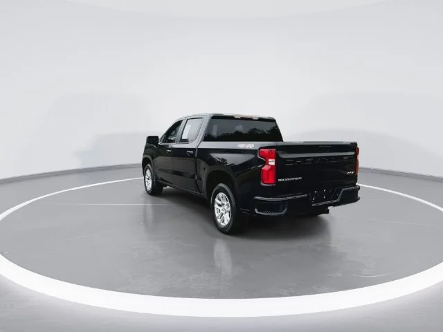 Used 2026 Black Chevrolet RST image 9