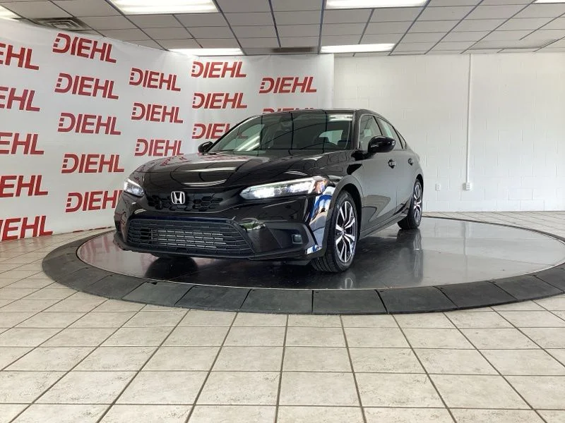 Used 2024  Honda EX-L image 3