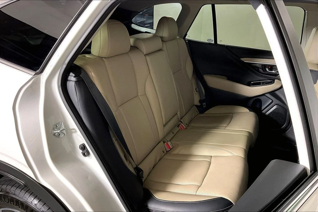Used 2022 White Subaru Limited image 26