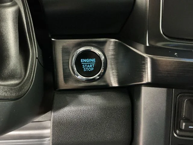 Used 2023 Red Ford Lariat image 28