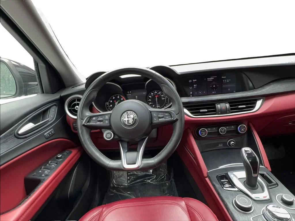 Used 2021 Gray Alfa Romeo CAM,PANO,BLIND SPOT,20" WHLS image 33