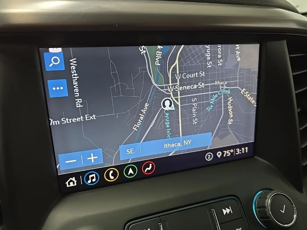 Used 2020 Black GMC AT4 image 27