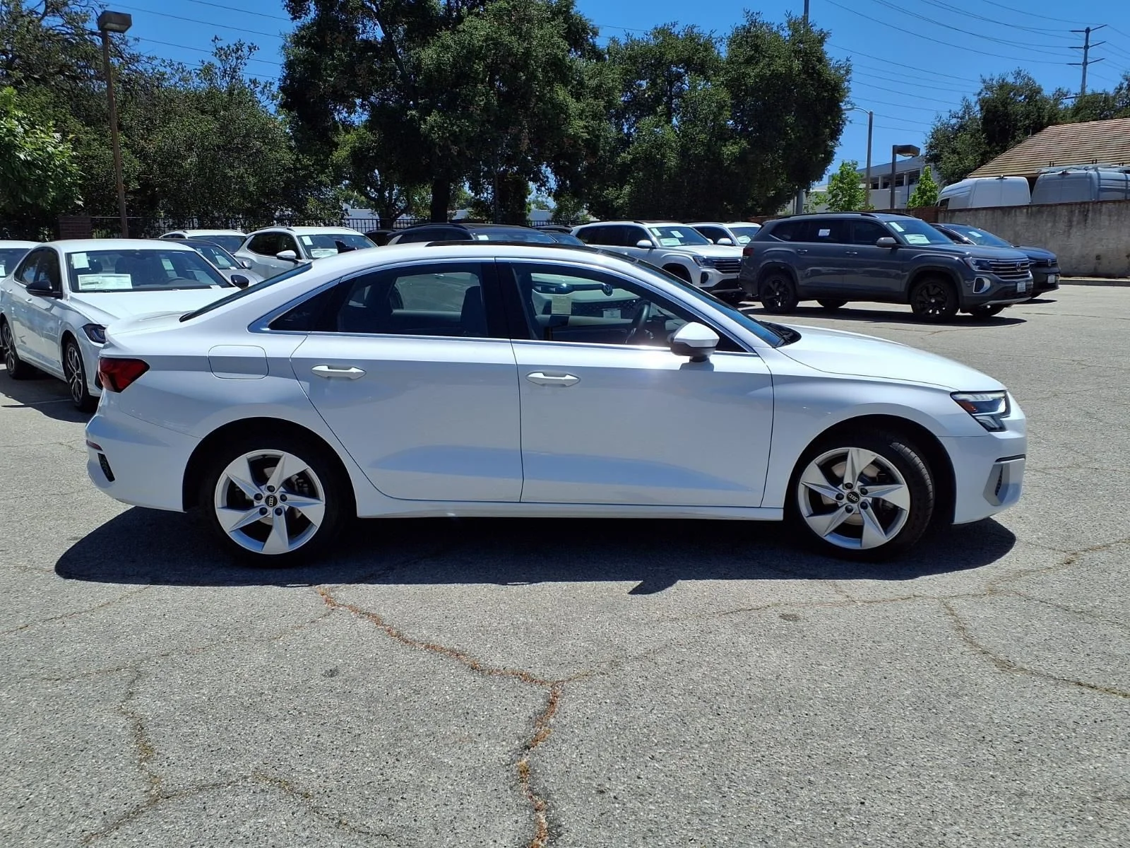 Used 2023 White Audi 40 Premium image 3