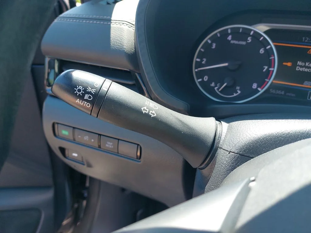 Used 2024 Gray Nissan SV image 25