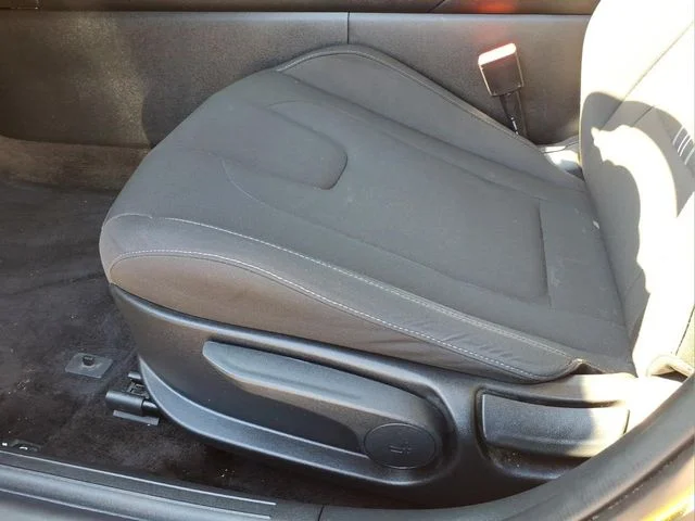 Used 2023 Black Hyundai SEL image 21