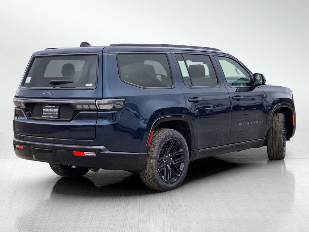 New 2026 Fathom Blue Pearl-Coat Exterior Paint (Late Availability) Jeep Limited Reserve image 4